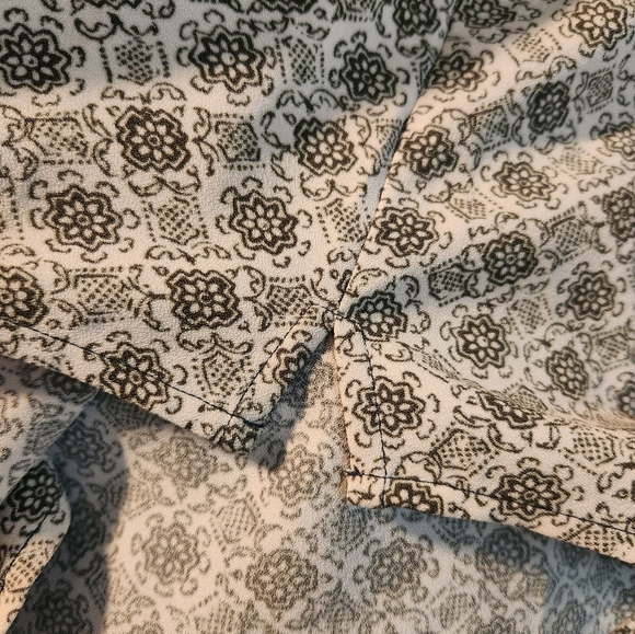 Denim&Co Button Up Blouse - Picture 6 of 7